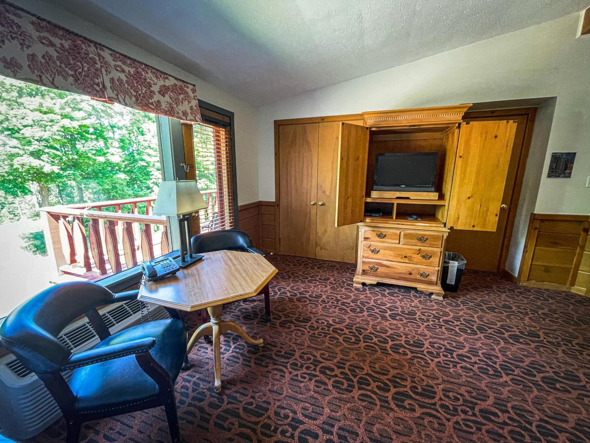 Otsego Resort Gaylord Buitenkant foto