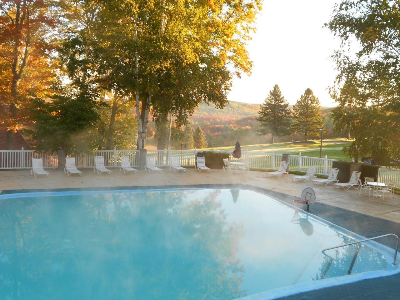Otsego Resort Gaylord Buitenkant foto